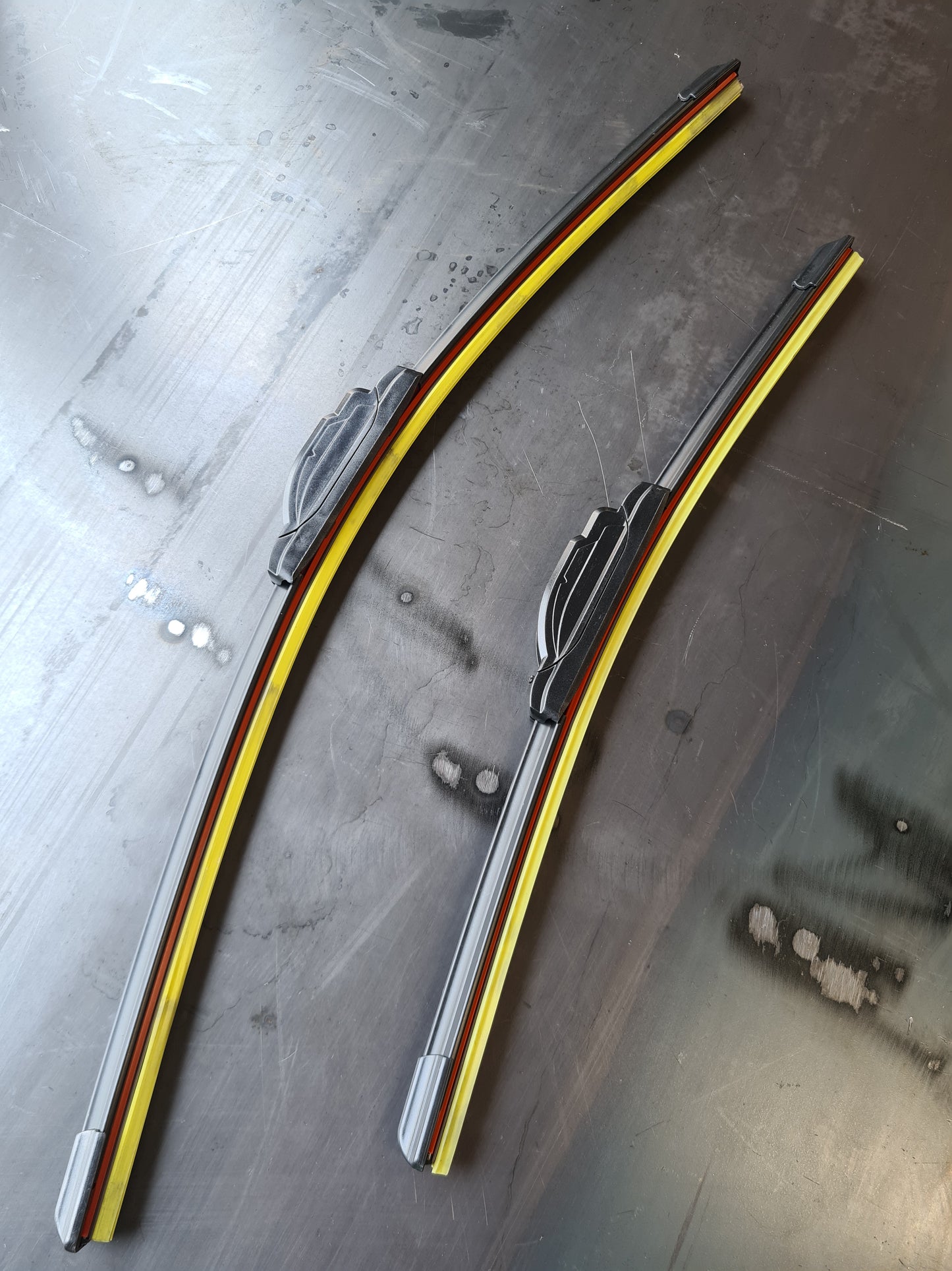 MK6 Fiesta Double Lip Wiper Blade Set
