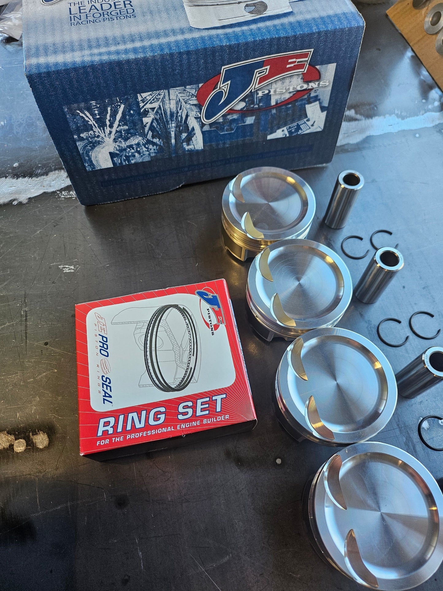 JE Forged Pistons – EA888 Gen 3 2.0 TSI – 23mm Pin – 83.mm