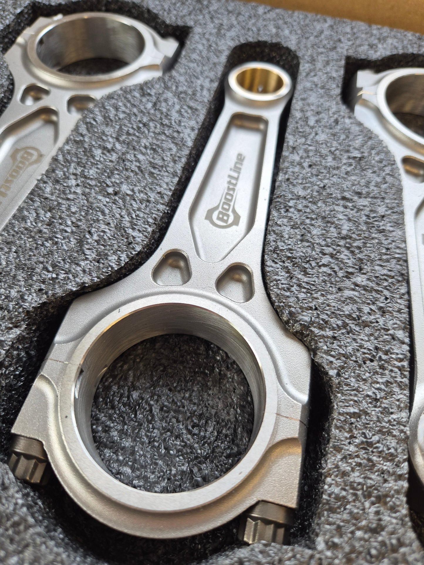 BoostLine Forged Connecting Rod Set – EA888 Gen 3 (22mm Wrist Pin)